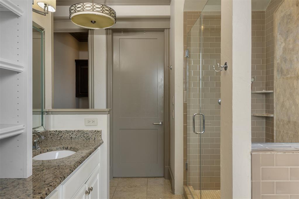 422 Ne 2nd Street Property Photo 23
