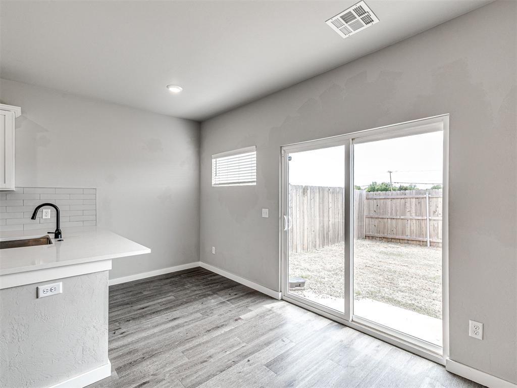 8922 Nw 109th Terrace Property Photo 11