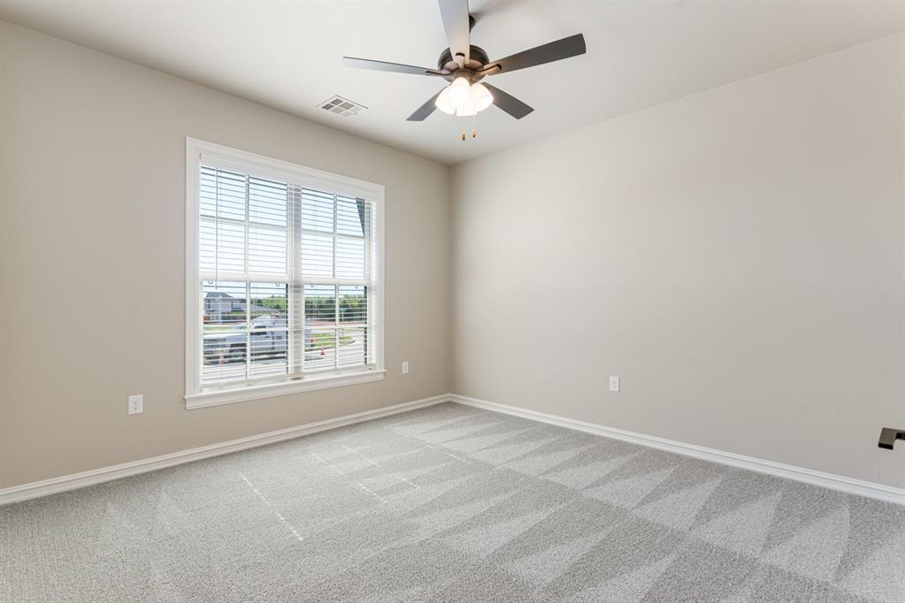 15509 Bergman Circle Property Photo 6