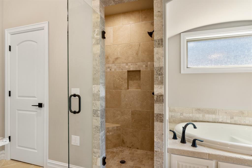 15709 Flora Avenue Property Photo 31