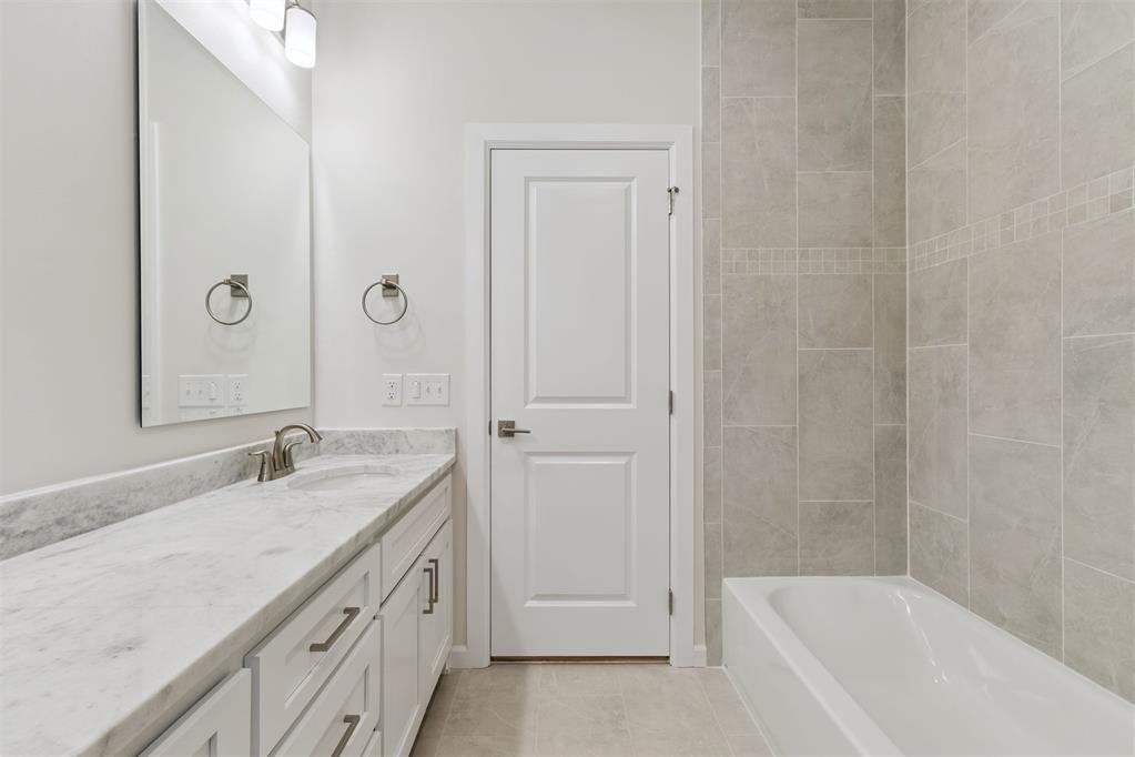 15701 Stillmeadows Drive Property Photo 37