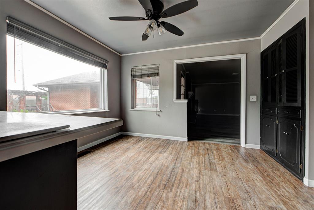 1506 W Walnut Street Property Photo 13