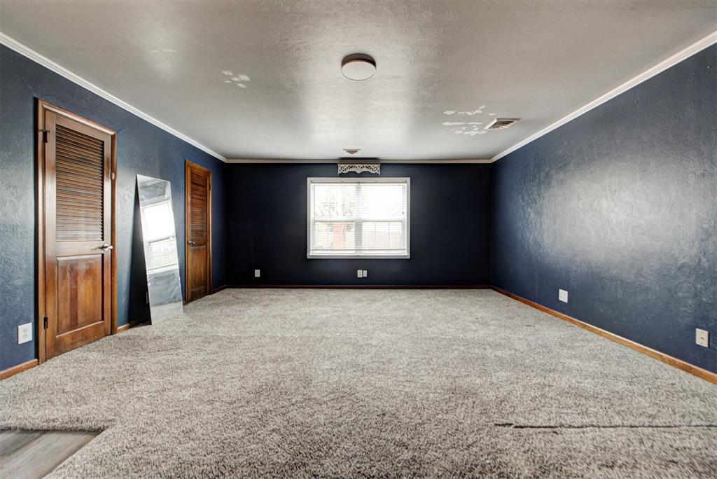 1506 W Walnut Street Property Photo 20