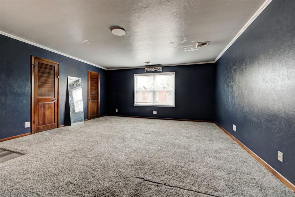 1506 W Walnut Street Property Photo 21