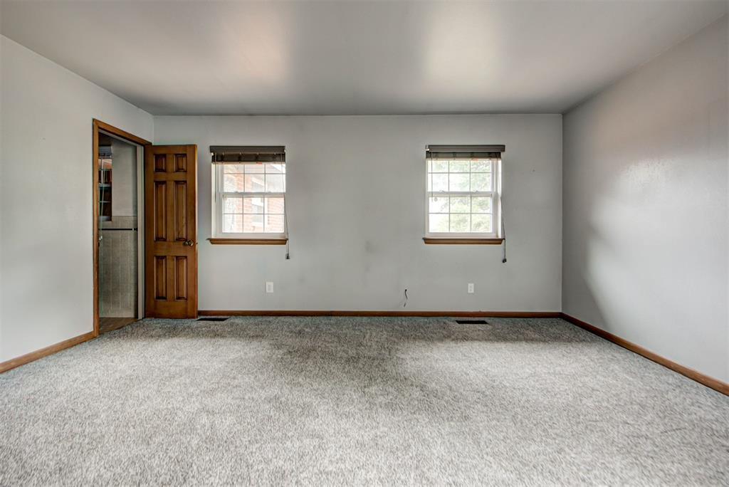 1506 W Walnut Street Property Photo 37