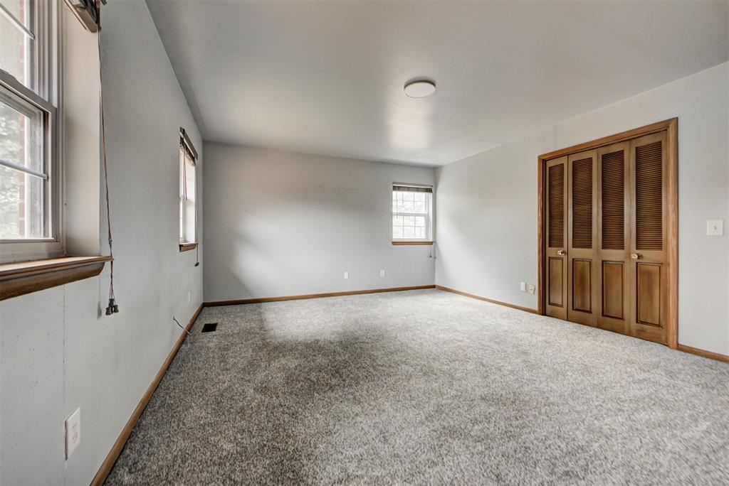 1506 W Walnut Street Property Photo 40