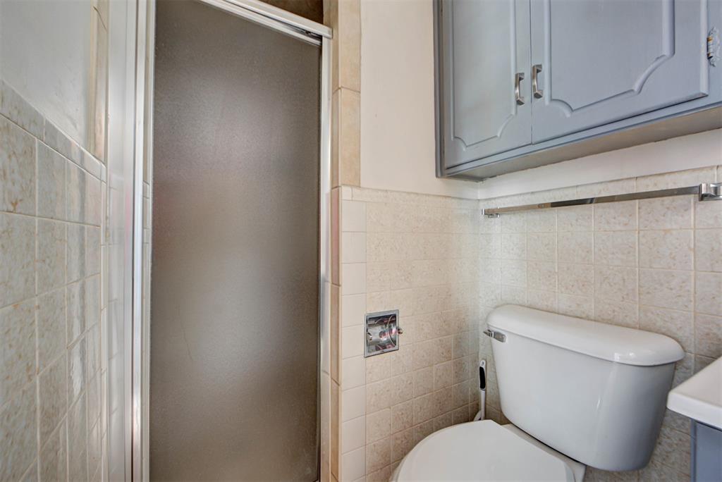 1506 W Walnut Street Property Photo 42