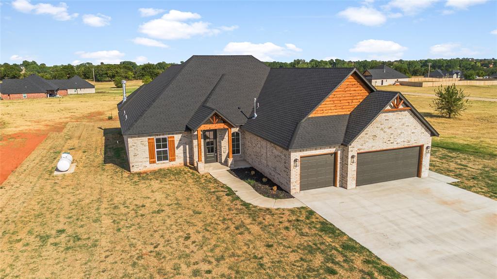 1163 Wolf Creek Drive Property Photo 37