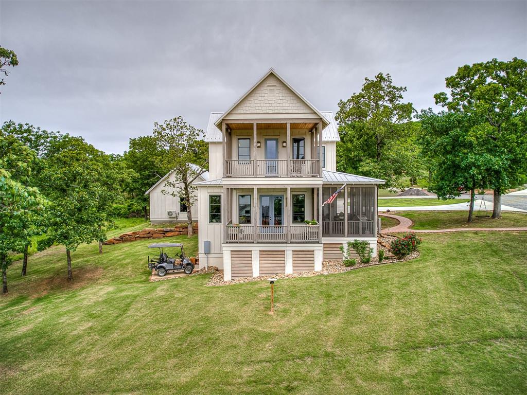 294 Falcon Tree Loop Property Photo 4