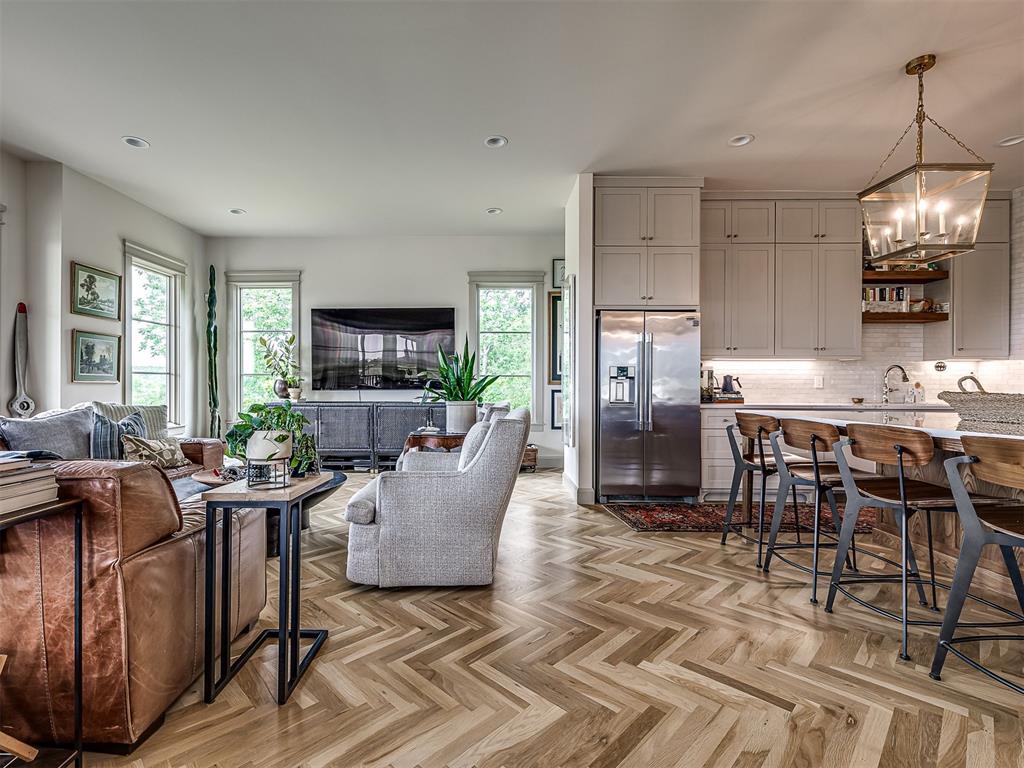 294 Falcon Tree Loop Property Photo 6