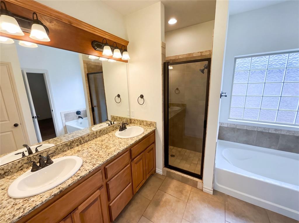 2237 Nw 158th Street Property Photo 6