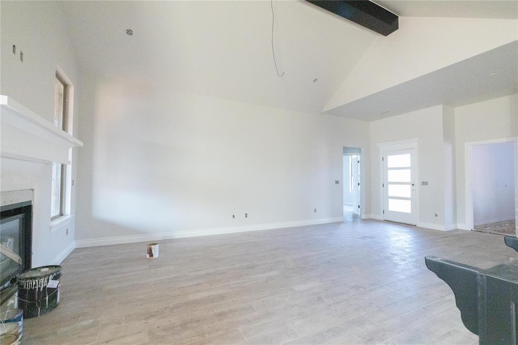 16105 Thistle Terrace Property Photo 6