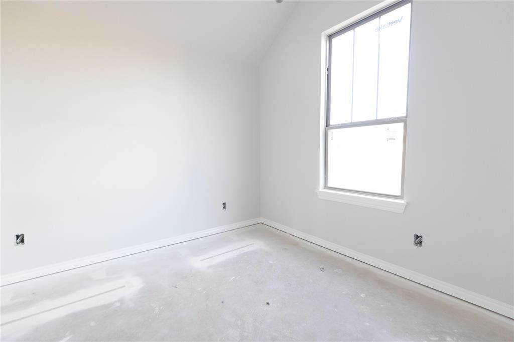 16105 Thistle Terrace Property Photo 13