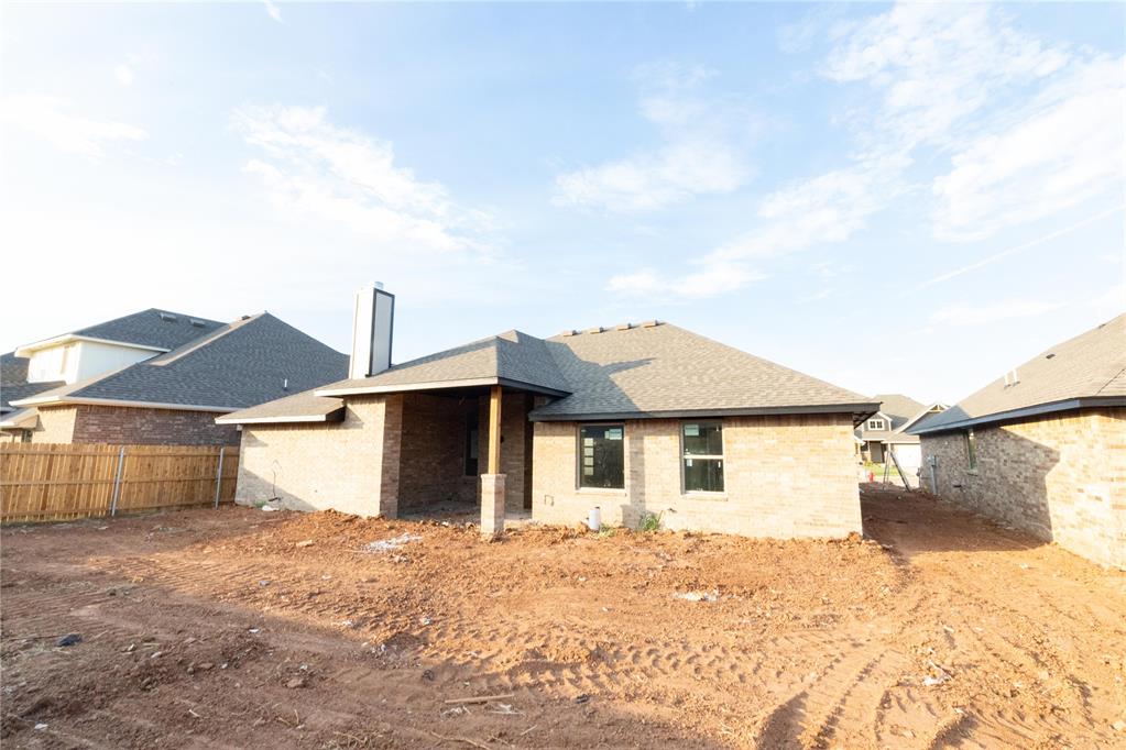 16105 Thistle Terrace Property Photo 23
