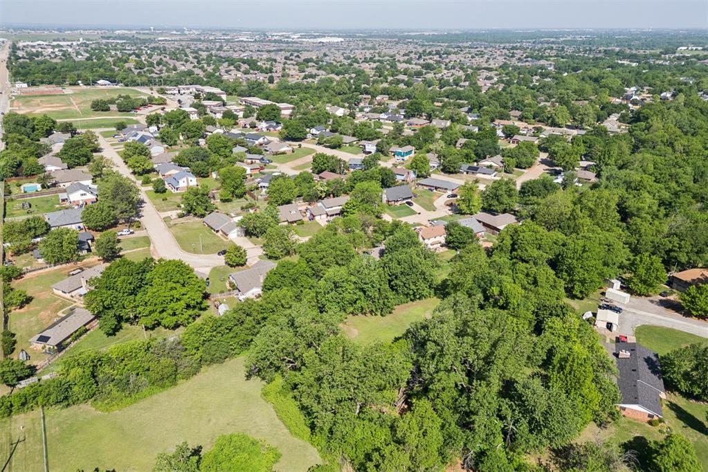 2409 Weatherford Drive Property Photo 10