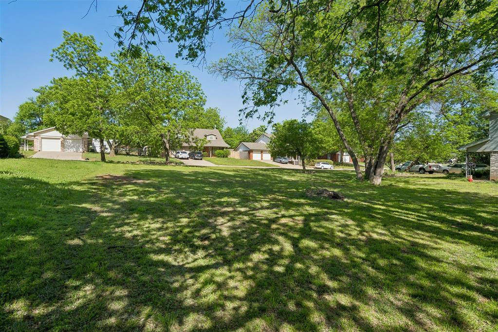 2409 Weatherford Drive Property Photo 20