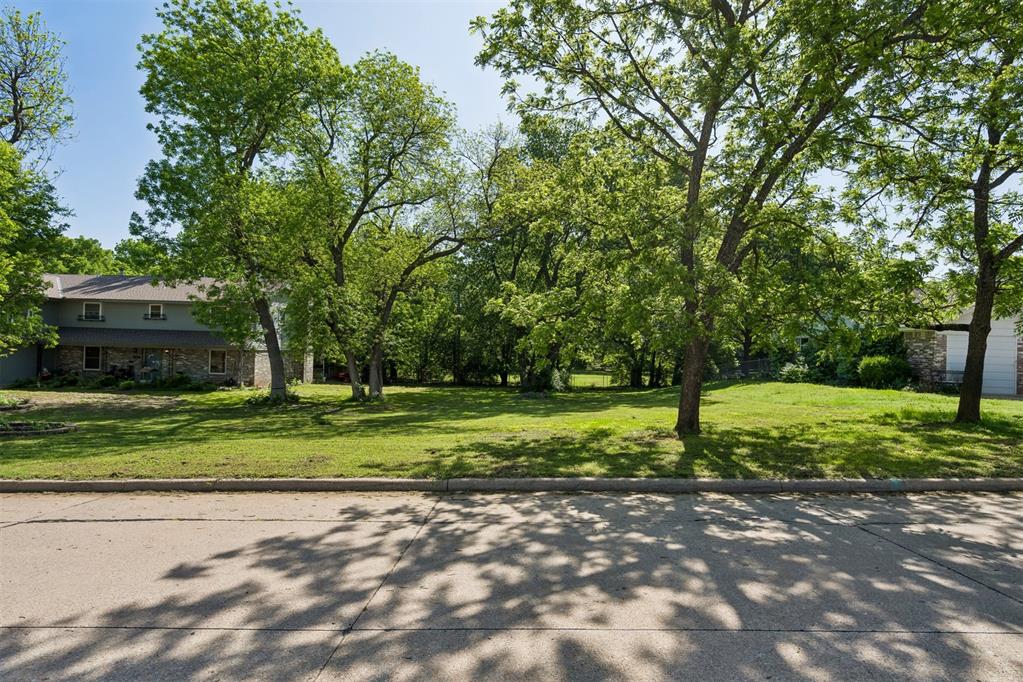 2409 Weatherford Drive Property Photo 22