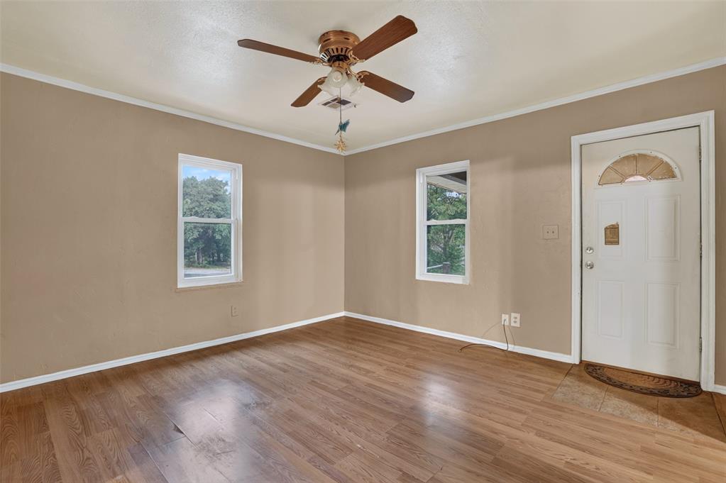 332913 E 930 Road Property Photo 4