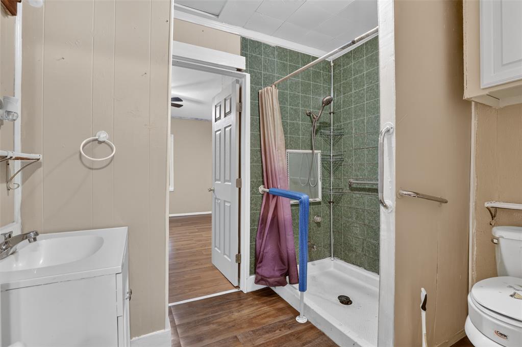 332913 E 930 Road Property Photo 8