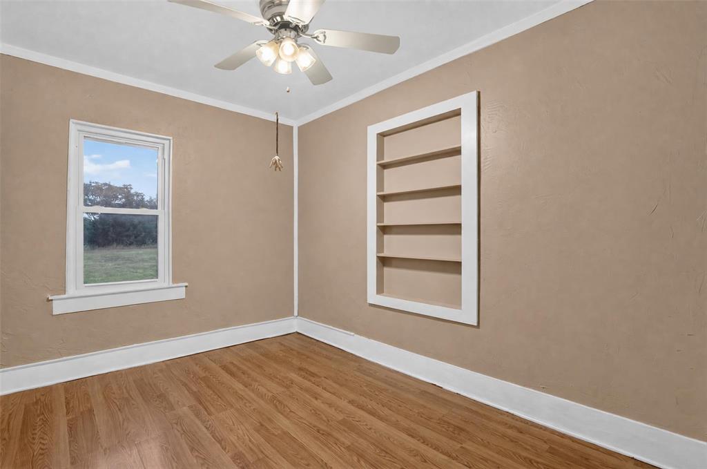332913 E 930 Road Property Photo 10