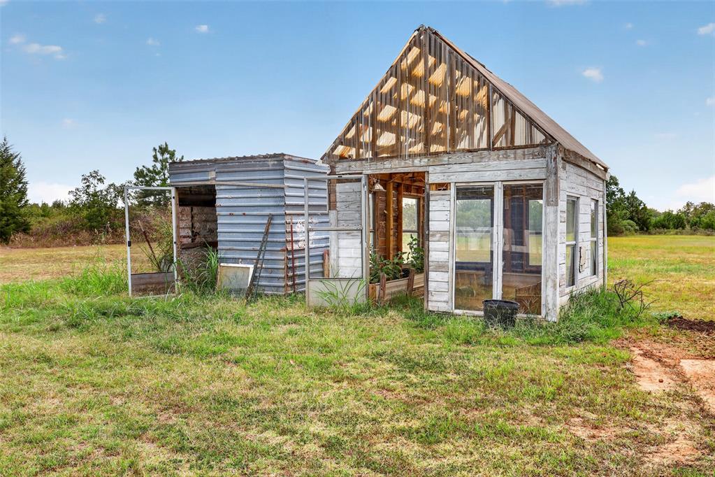 332913 E 930 Road Property Photo 24