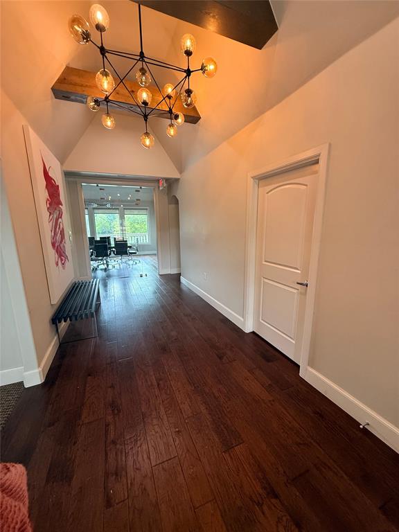 2232 Bridgeview Boulevard Property Photo 4