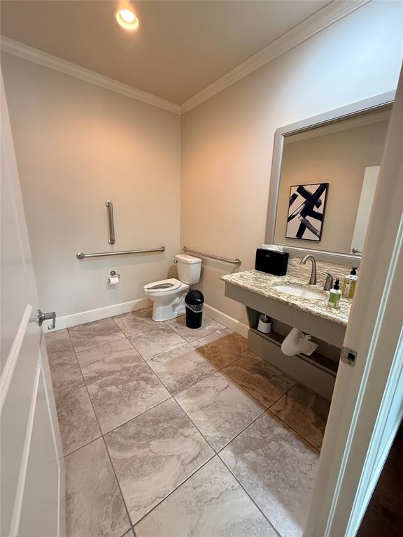 2232 Bridgeview Boulevard Property Photo 7