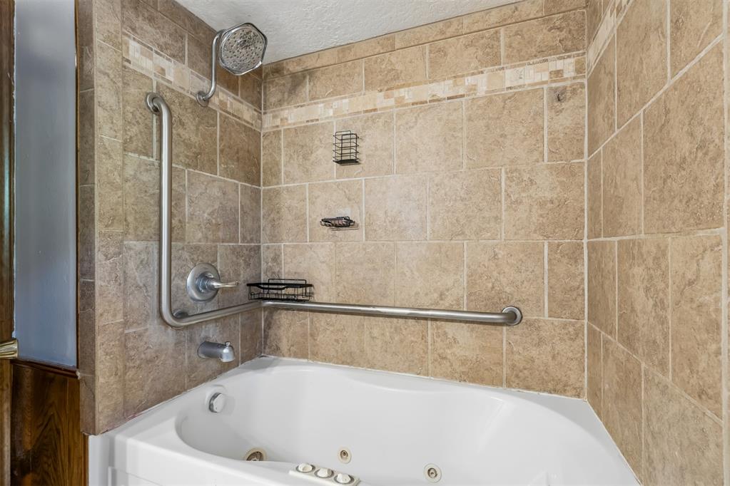 2415 Weatherford Drive Property Photo 21