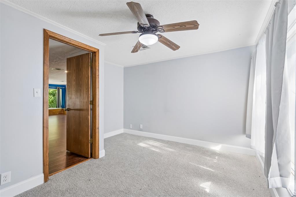 2415 Weatherford Drive Property Photo 23