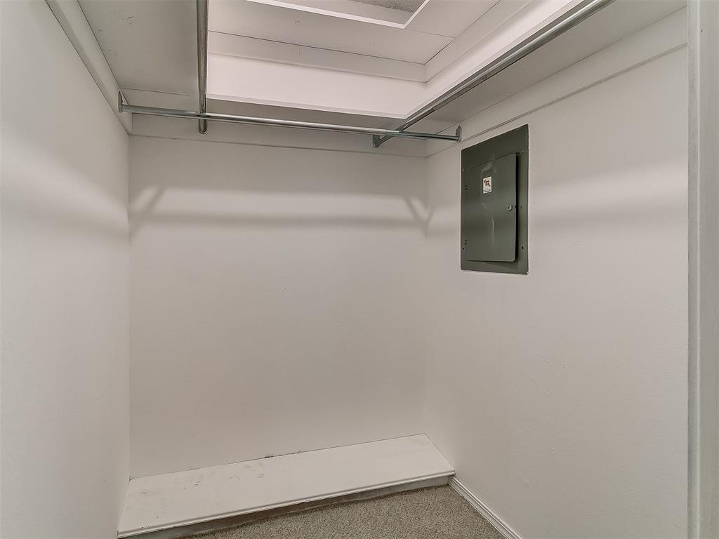 11225 Nw 110th Street Property Photo 14