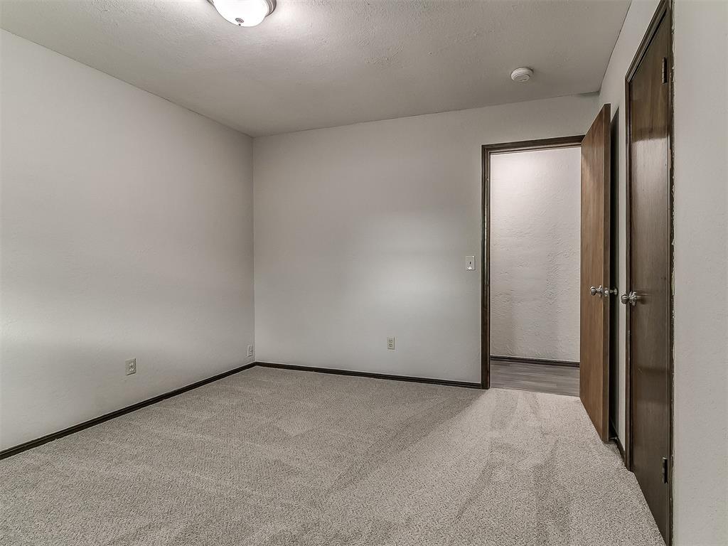 11225 Nw 110th Street Property Photo 18