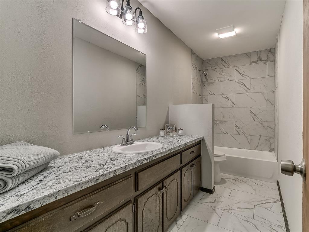 11225 Nw 110th Street Property Photo 20