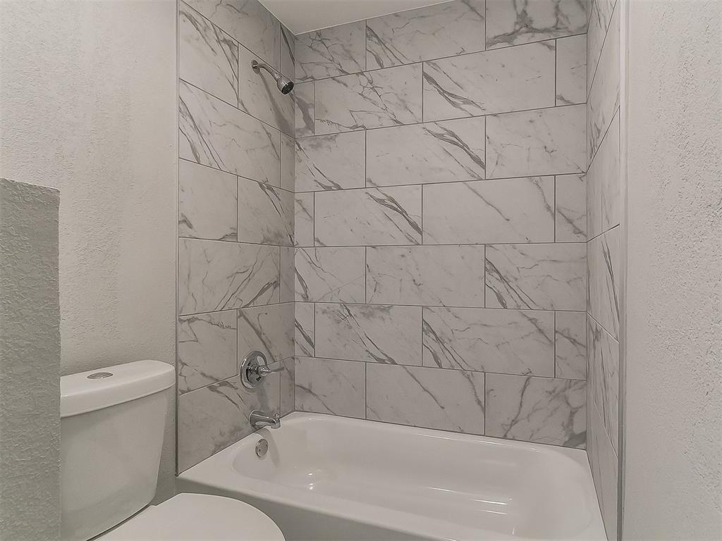 11225 Nw 110th Street Property Photo 22