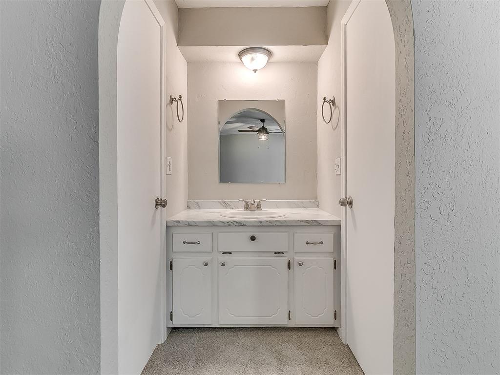 11225 Nw 110th Street Property Photo 40