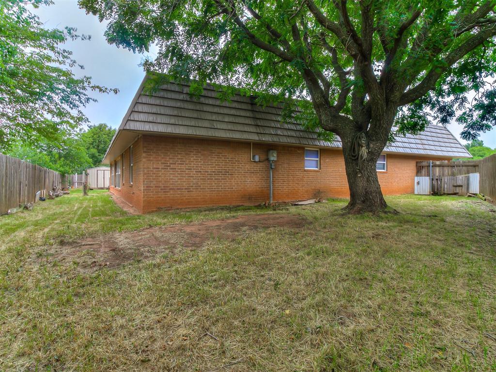 11225 Nw 110th Street Property Photo 43