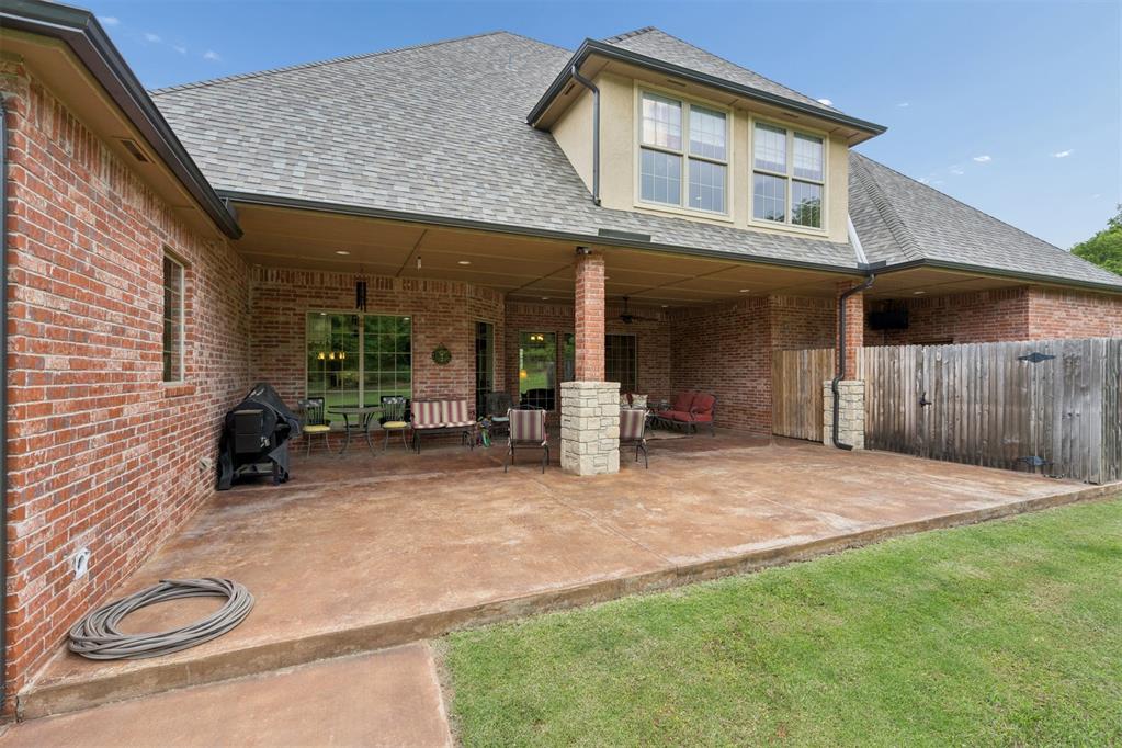 10221 S Triple X Road Property Photo 6