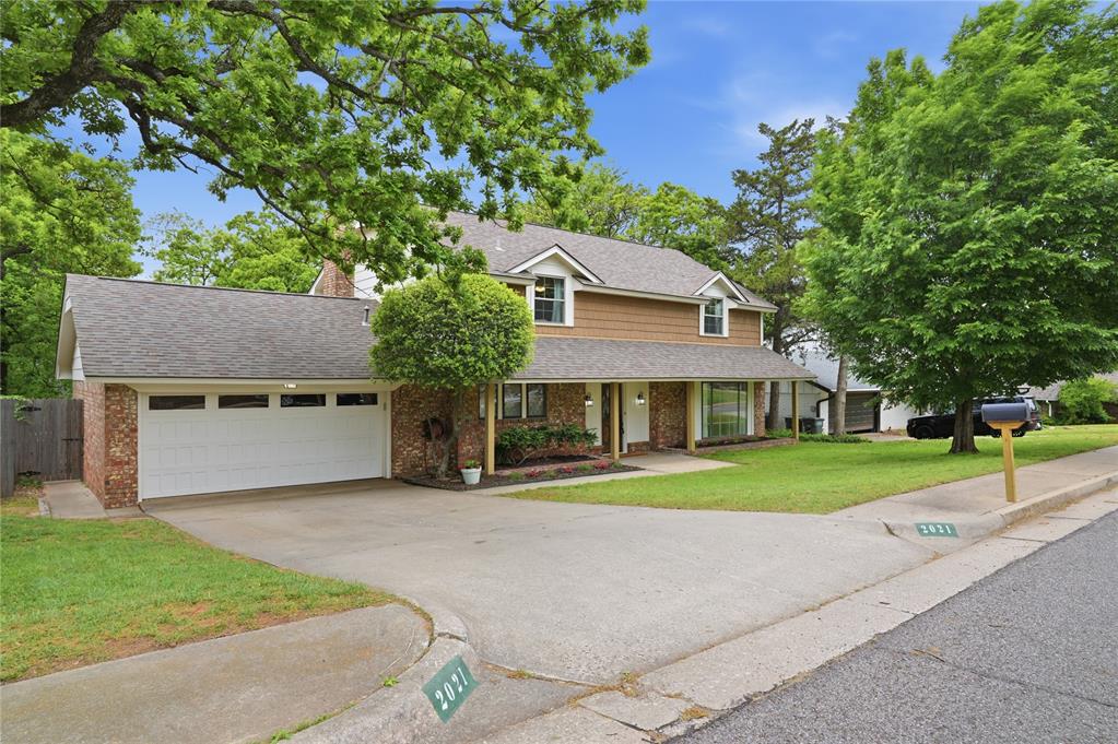 2021 Cedar Ridge Road Property Photo 1
