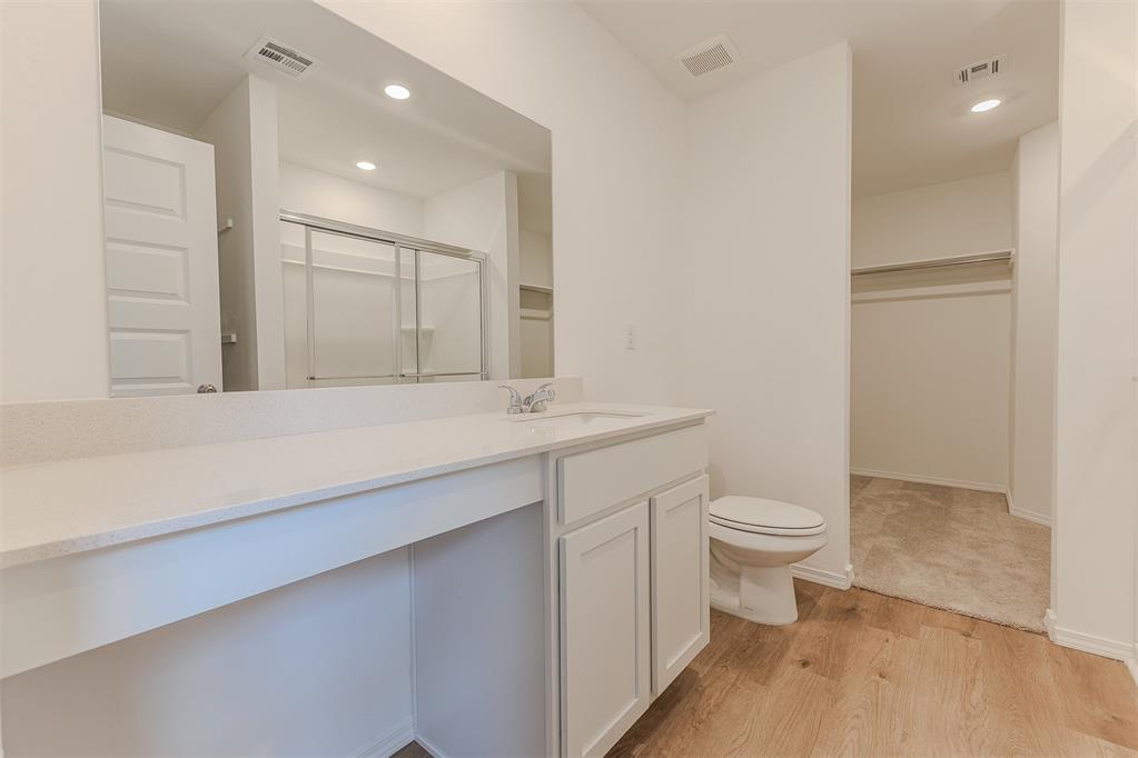 1095 Red Barn Road Property Photo 8