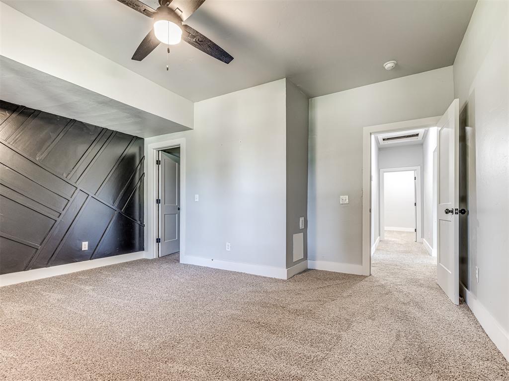1901 W Park Place Property Photo 20