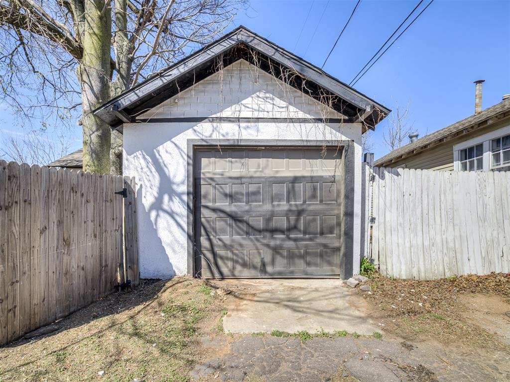 1901 W Park Place Property Photo 31