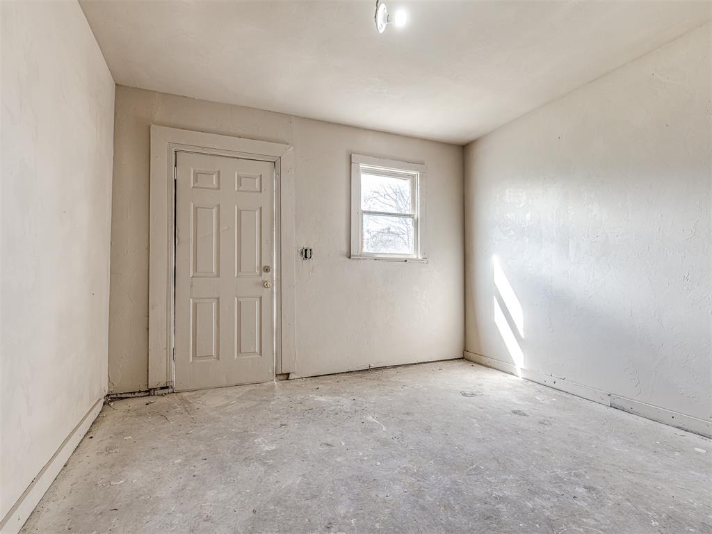 1901 W Park Place Property Photo 34