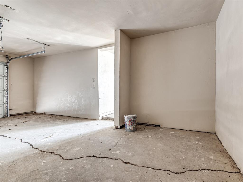 1901 W Park Place Property Photo 36