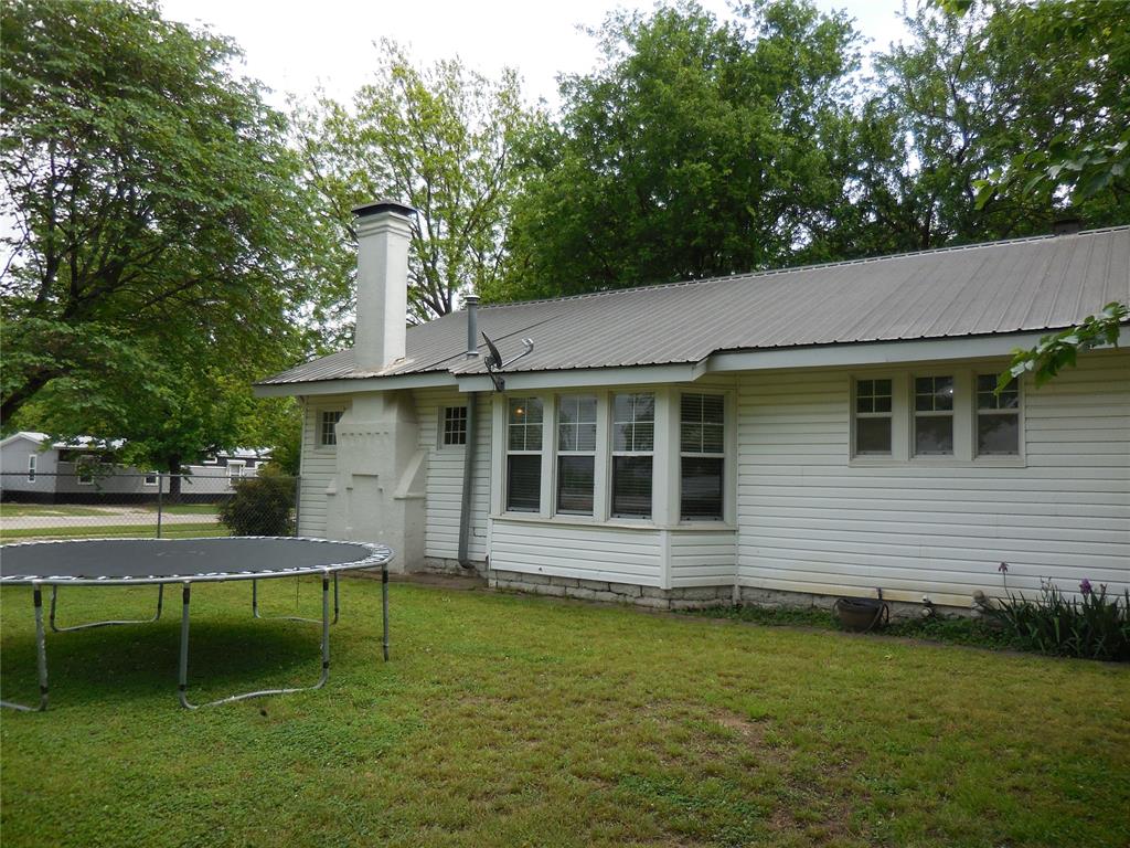 601 S 3rd Street Property Photo 12