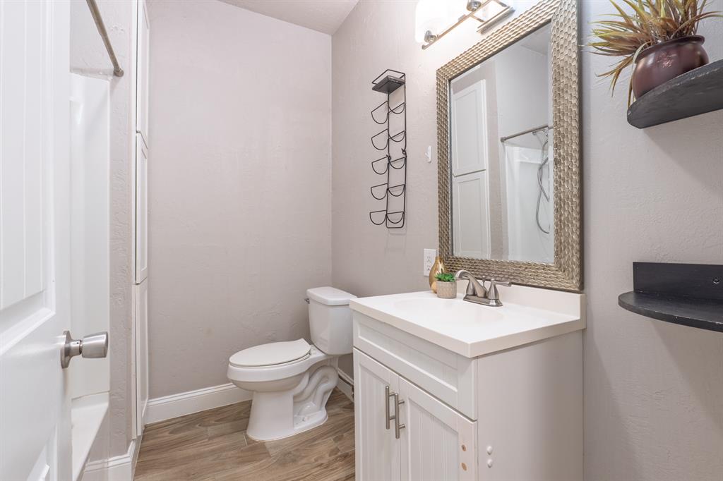 612 N Hobson Avenue Property Photo 22