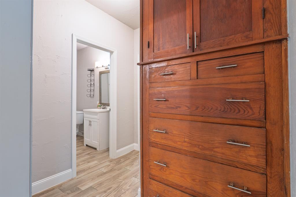 612 N Hobson Avenue Property Photo 25