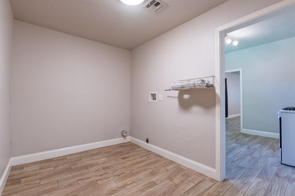 612 N Hobson Avenue Property Photo 26