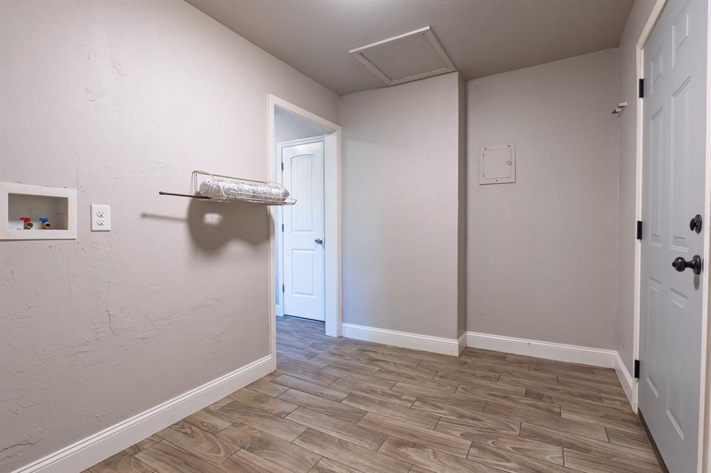 612 N Hobson Avenue Property Photo 28