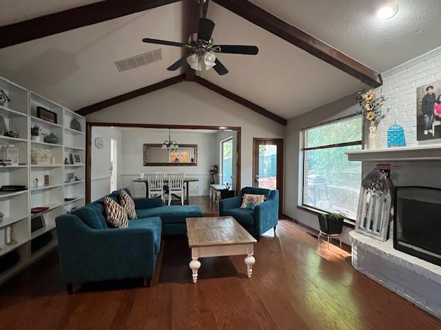 2301 Woodford Way Property Photo 3