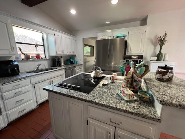 2301 Woodford Way Property Photo 14