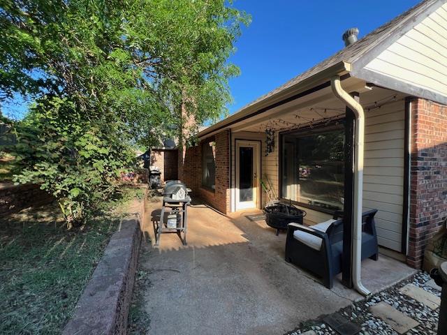 2301 Woodford Way Property Photo 24